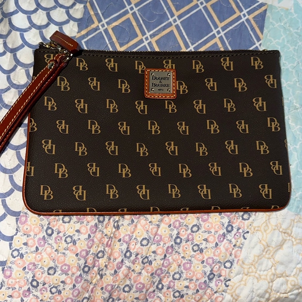 Dooney & Bourke Wristlet